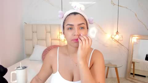 Stefanny online show from 03/05/25, 10:43