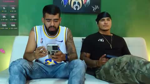    ................     online show from 12/19/25, 11:56