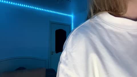 Stef online show from 03/13/26, 02:23