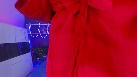 Stephie online show from 03/26/26, 06:52