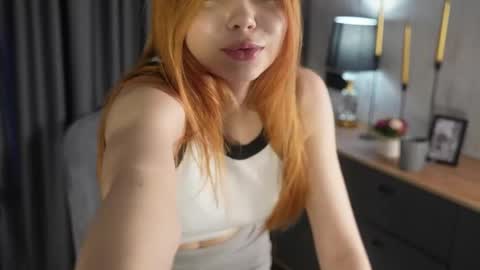Snapshot of stephinedurst chatting on 05/25/26, 01:17 Molly online show from 05/25/26, 01:17