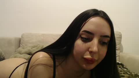 Snapshot of stepmommy19 chatting on 03/01/26, 06:43 StepMommy19 online show from 03/01/26, 06:43