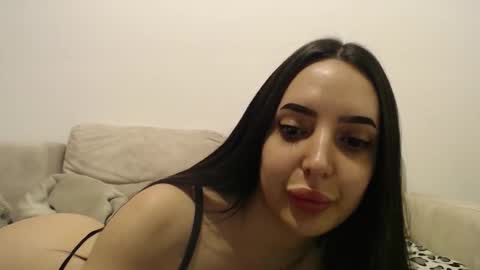 Snapshot of stepmommy19 chatting on 03/03/26, 06:14 StepMommy19 online show from 03/03/26, 06:14