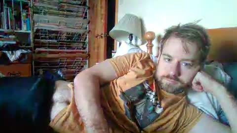 Ian23602 online show from 10/25/25, 12:45