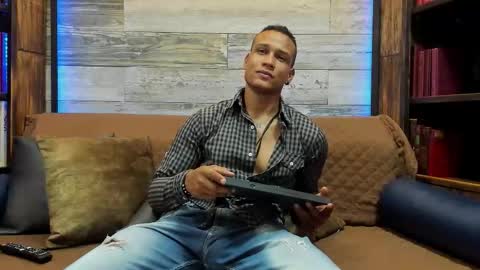    online show from 03/04/26, 08:59