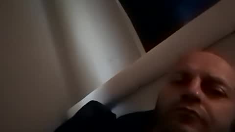 sterng123 online show from 01/04/25, 02:25