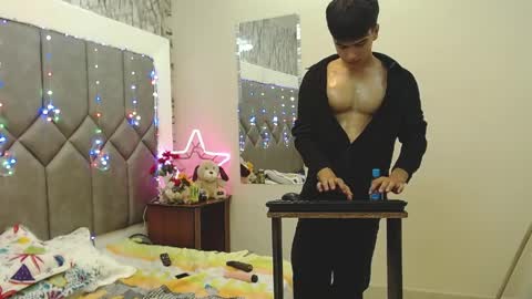 Steve Hotman  online show from 04/09/26, 01:16