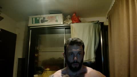 Snapshot of stevebulkzor chatting on 10/23/25, 06:39 Steve Oakenshield son of John son of Vasyl online show from 10/23/25, 06:39