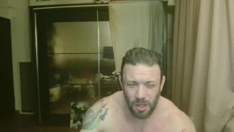 Snapshot of stevebulkzor chatting on 05/17/26, 12:08 Steve Oakenshield son of John son of Vasyl online show from 05/17/26, 12:08