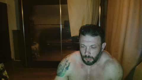 Snapshot of stevebulkzor chatting on 06/27/26, 01:43 Steve Oakenshield son of John son of Vasyl online show from 06/27/26, 01:43