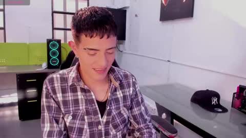 Stevenn online show from 02/23/25, 09:05