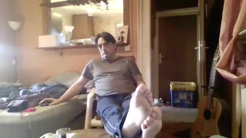Snapshot of stevefromfrance chatting on 02/01/25, 12:26 stevefromfrance online show from 02/01/25, 12:26