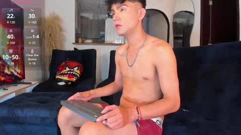 Snapshot of steven_baby69 chatting on 11/18/25, 06:07 STEVENN online show from 11/18/25, 06:07