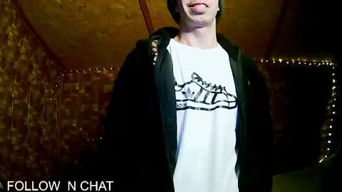 Steve online show from 05/08/26, 05:24