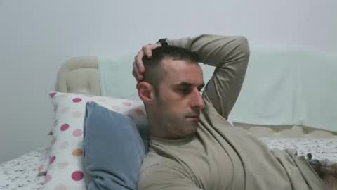 Snapshot of stevenpit chatting on 12/13/24, 04:16 stevenpit online show from 12/13/24, 04:16