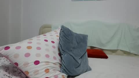 Snapshot of stevenpit chatting on 01/11/25, 12:07 stevenpit online show from 01/11/25, 12:07