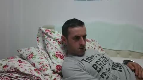 Snapshot of stevenpit chatting on 02/16/25, 08:22 stevenpit online show from 02/16/25, 08:22