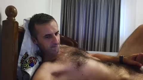 Snapshot of stevenpit chatting on 09/12/25, 06:24 stevenpit online show from 09/12/25, 06:24