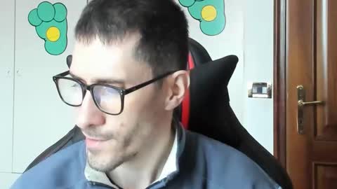 Steve online show from 12/18/25, 02:01