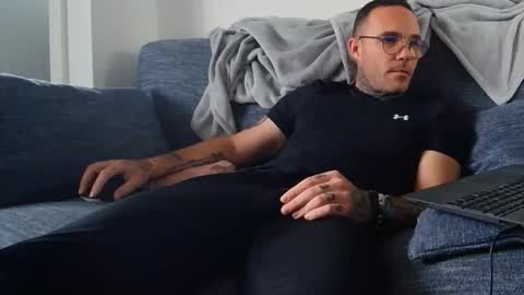 stevie_rae online show from 10/13/25, 12:27