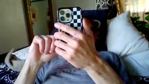 Snapshot of steviehard7 chatting on 01/28/25, 05:24 steviehard7 online show from 01/28/25, 05:24