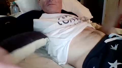 Snapshot of steviehard7 chatting on 02/10/25, 02:41 steviehard7 online show from 02/10/25, 02:41