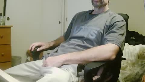 Snapshot of stevo69697 chatting on 12/06/24, 11:25 Chillguy online show from 12/06/24, 11:25