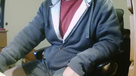 Snapshot of stevo69697 chatting on 12/14/24, 06:13 Chillguy online show from 12/14/24, 06:13