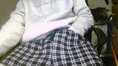 Snapshot of stevo69697 chatting on 01/24/25, 03:24 Chillguy online show from 01/24/25, 03:24