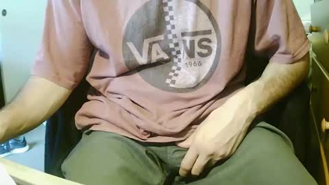 Snapshot of stevo69697 chatting on 03/10/25, 12:07 Chillguy online show from 03/10/25, 12:07