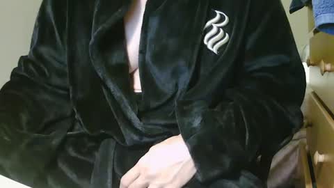 Snapshot of stevo69697 chatting on 10/14/25, 04:02 Chillguy online show from 10/14/25, 04:02