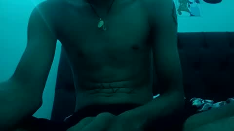 Snapshot of stevxnnach chatting on 03/16/26, 01:00 stevxnnach online show from 03/16/26, 01:00