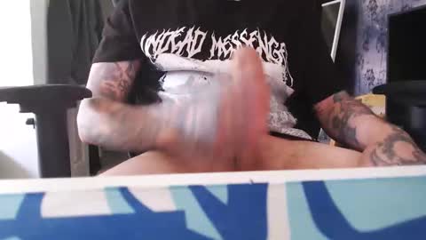 stexgullzz online show from 04/13/26, 01:05