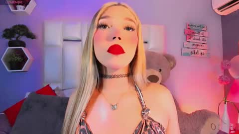 Steisee Reyes online show from 10/10/25, 06:23