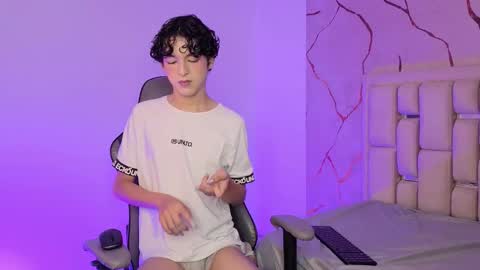 Sthepano  online show from 02/26/26, 08:52