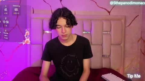Snapshot of sthepanodimonaco chatting on 05/08/26, 04:07 Sthepano online show from 05/08/26, 04:07