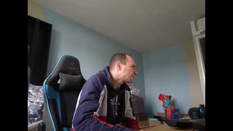 stickolive1 online show from 10/31/25, 09:10