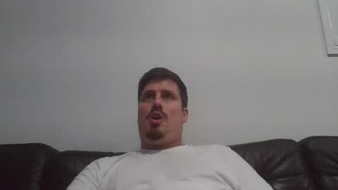 Snapshot of stickricc chatting on 07/08/26, 11:15 stickricc online show from 07/08/26, 11:15