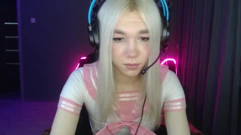 Steve online show from 10/28/25, 03:58