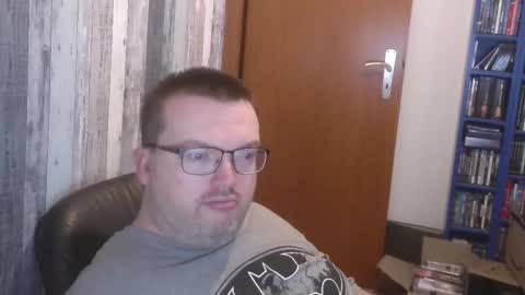 Oliver online show from 09/21/25, 06:26