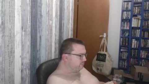 Oliver online show from 09/25/25, 07:39