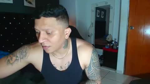 Snapshot of stily_santos_ chatting on 10/18/25, 03:20 stily online show from 10/18/25, 03:20