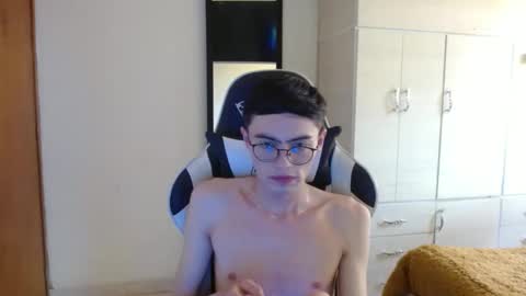 stiv_grant online show from 01/28/25, 07:42