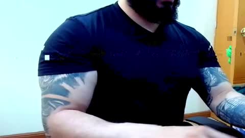 stiven253958 online show from 04/13/26, 09:20