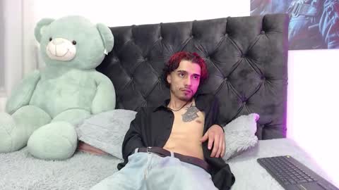 stiven online show from 02/24/26, 01:20