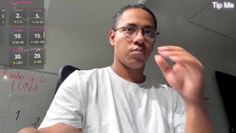 Snapshot of stiven__pattinson chatting on 03/23/26, 07:23 Stiven online show from 03/23/26, 07:23