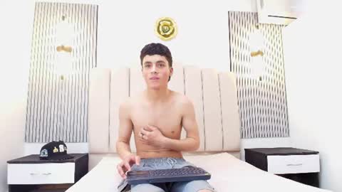 Snapshot of stiven_cooper2 chatting on 06/11/26, 02:26 stiven_cooper2 online show from 06/11/26, 02:26