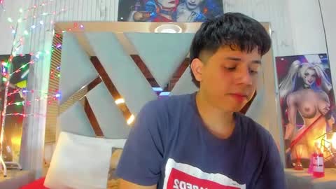 Steven Pooh online show from 12/19/24, 03:40