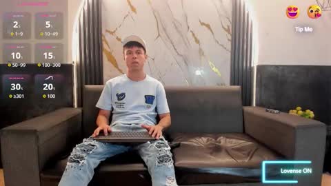 friends online show from 03/22/26, 04:16