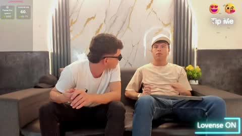 friends online show from 04/11/26, 04:17